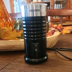 Keurig Black and Silver Milk Frother
